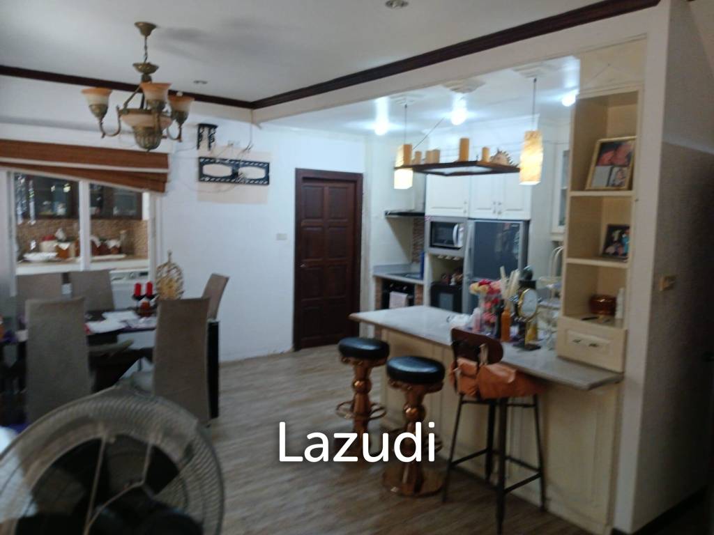 picture Spacious 2-Storey Townhouse for Sale at LK Villa - 9/35