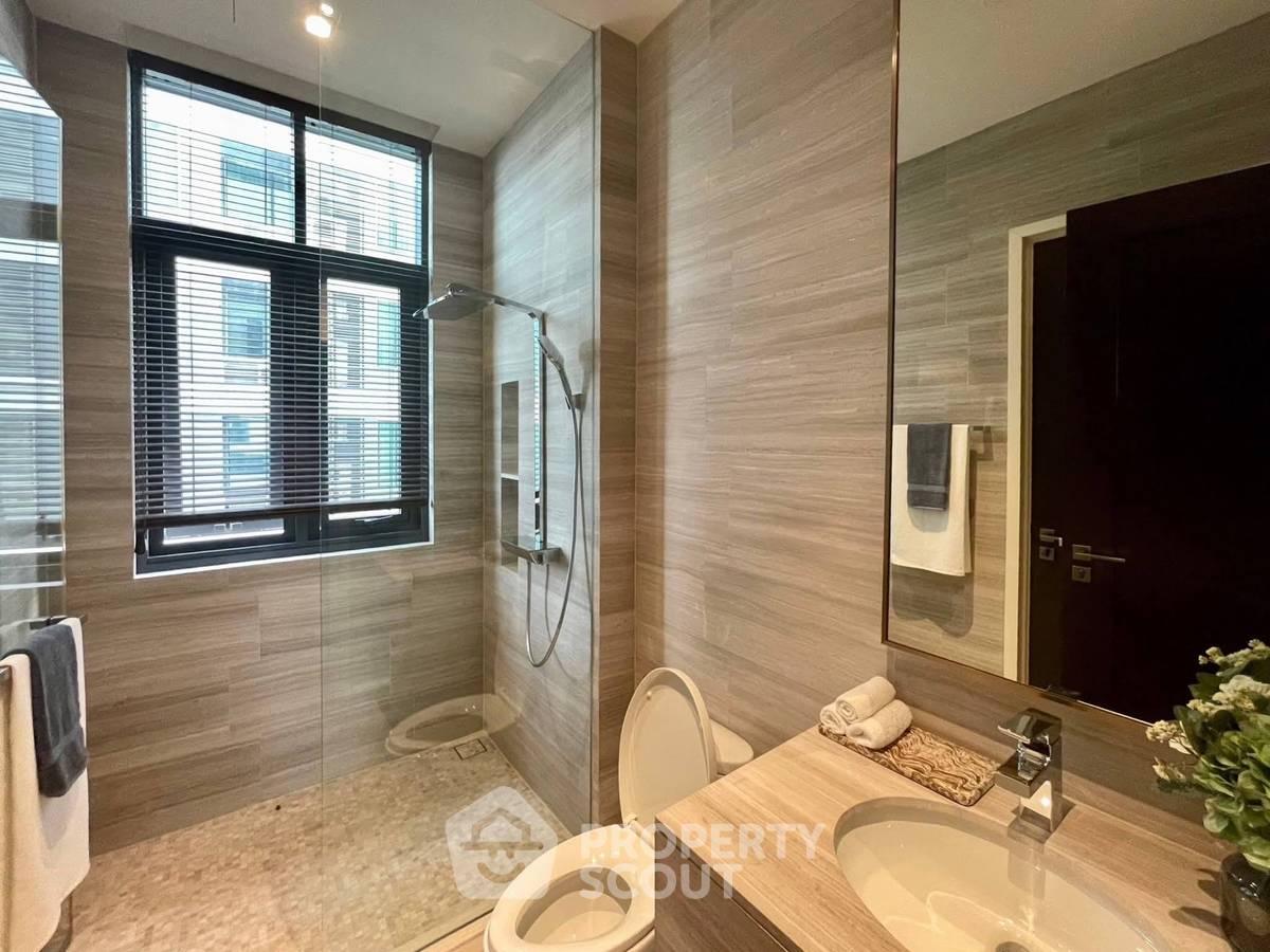 picture 2-BR Condo, The Diplomat 39, 100m to BTS Phrom Phong (ID 3075401) - 12/12