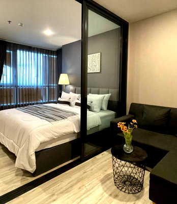 Condos for rent : PFD-08783 Condo for rent XT Huai Khwang , fully furnished, ready to move in, prime location near MRT Huai Khwang, only 75 meters 🏙️✨