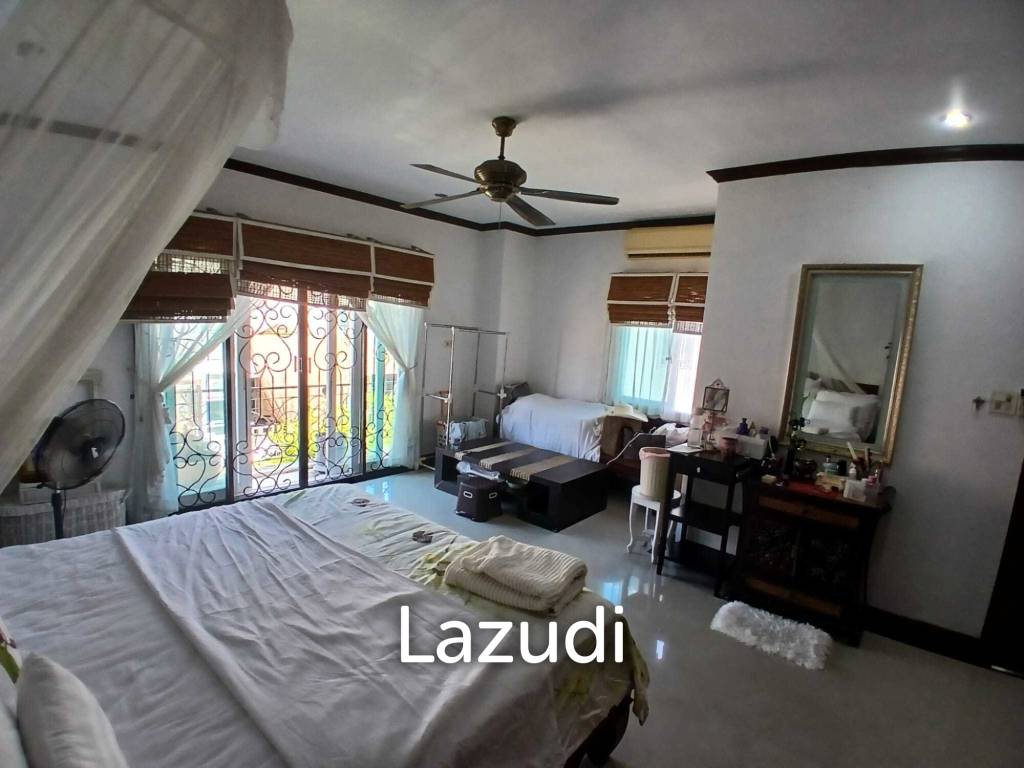 picture Spacious 2-Storey Townhouse for Sale at LK Villa - 25/35