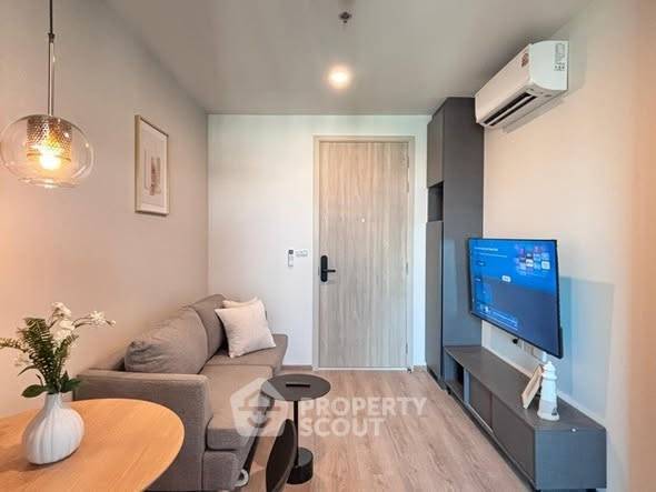 picture 1-BR Condo At Nue District R9, 40th-Floor, 200m To MRT Phra Ram 9 (ID 3075408) - 1/10