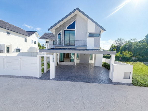 รูป 🏡✨ 𝐏𝐎𝐎𝐋 𝐕𝐈𝐋𝐋𝐀 หรู พร้อมอยู่ น้ำแพร่ – แกรนด์แคนยอนหางดง จ.เชียงใหม่ T. 063-6649056 - รูปที่ 1/19