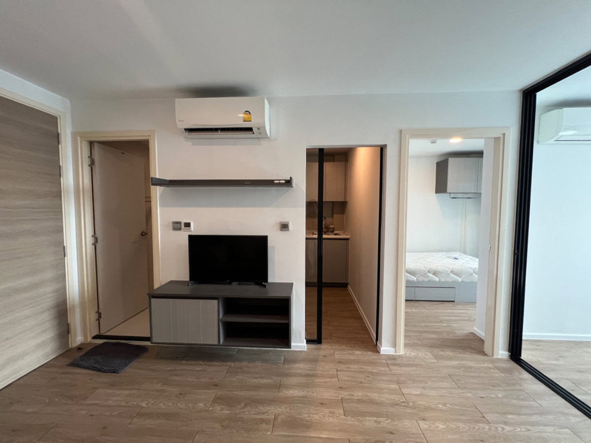 รูป แอทโมซ ลาดพร้าว 15 ห้องรีโนเวทใหม่ 2 ห้องนอน เฟอร์ครบ เครื่องใช้ไฟฟ้าครบ พร้อมเข้าอยู่ - รูปที่ 4/8