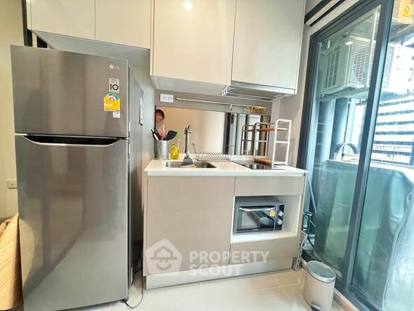 รูป คอนโด 1 ห้องนอน 30 ตร.ม. Ideo Rama 9 - Asoke | ใกล้ MRT พระราม 9 300 ม. (ID 3075378) - รูปที่ 3/10
