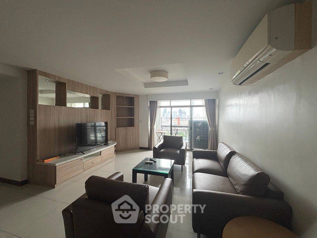 รูป คอนโด 3 ห้องนอน 133 ตร.ม. ชั้นสูง Royal Castle Sukhumvit ห่าง BTS พร้อมพงษ์ 400 ม. (ID 3072710) - รูปที่ 1/9