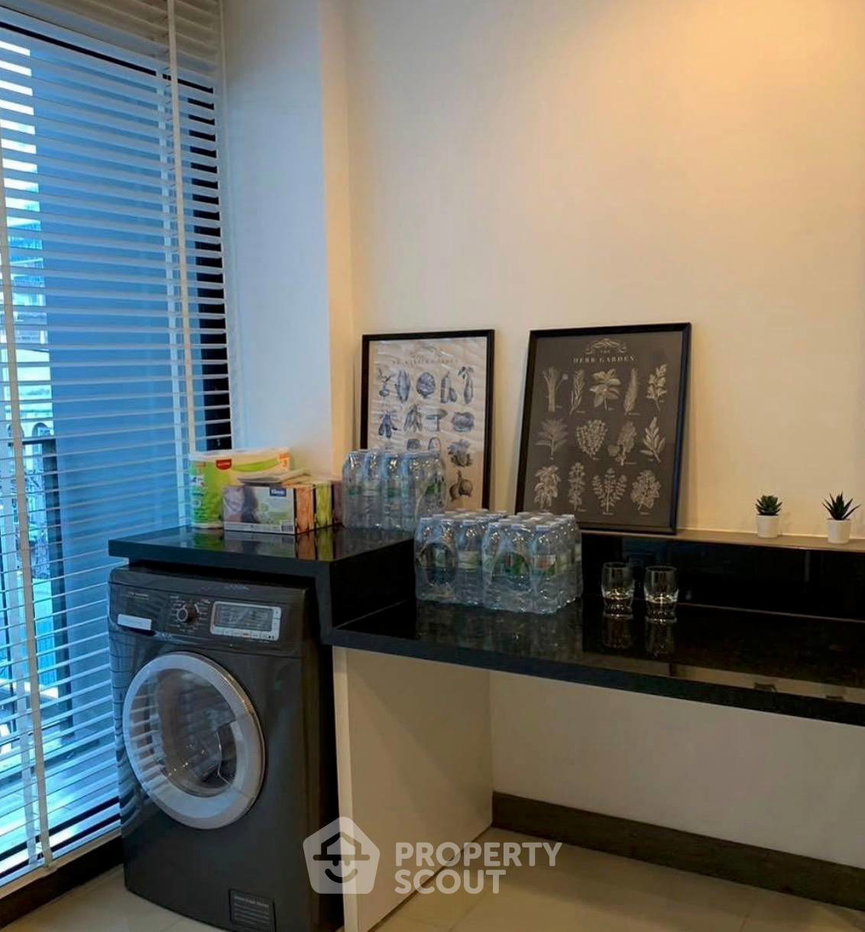 รูป คอนโด 2 ห้องนอน 83 ตร.ม. ที่ Rende Sukhumvit 23 ใกล้ MRT สุขุมวิท 300 ม. (ID 3072455) - รูปที่ 2/6