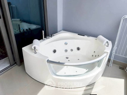 รูปภาพ High-Floor 1-BR 39 Sqm At Wyndham Jomtien Pattaya (ID 3074972)