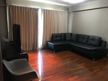รูปภาพ For Rent -2BR Navin Court in CBD- Close to PloenChit BTS Station, with 1 reserved parking