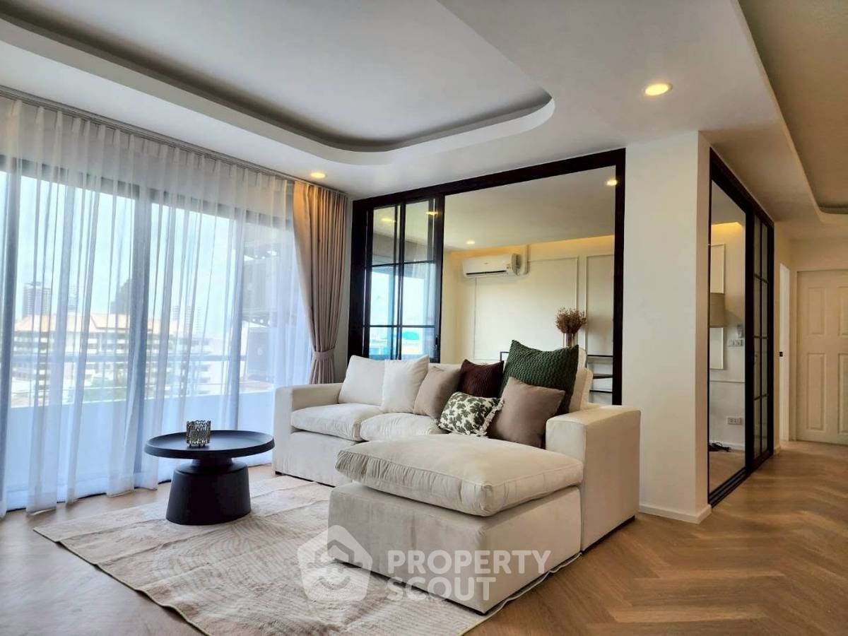 รูป คอนโด 2 ห้องนอน พร้อมเลี้ยงสัตว์ได้ โครงการ Palm Pavilion Condominium ใกล้ MRT คลองเตย (ID 3069664) - รูปที่ 2/9