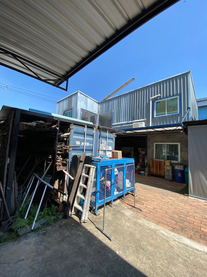 picture Large Detached House with Office and Warehouse for Sale in Lat Phrao 93/1 - 15/21