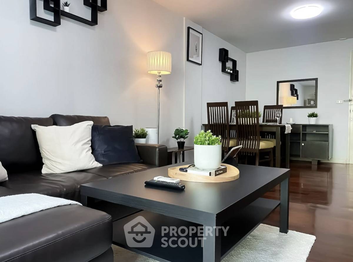 picture 1-BR 53 Sqm Condo At 49 Plus, Phrom Phong BTS (6th Floor) (ID 3075085) - 3/9