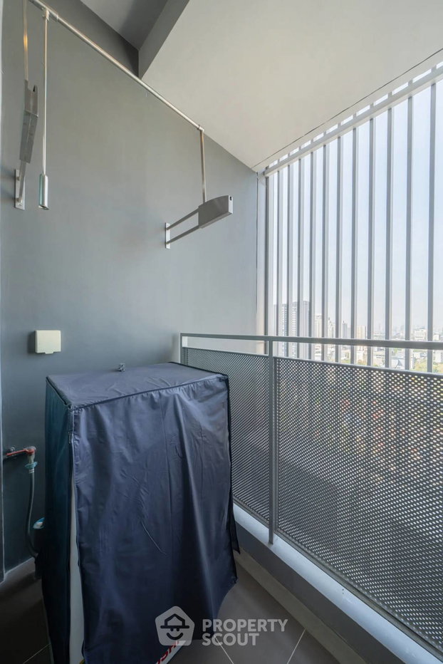 picture High-Floor 1-BR 37 Sqm At The Room Sukhumvit 69, 100m to BTS Phra Khanong (ID 3076109) - 12/12