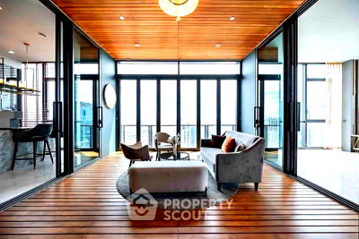 Condos for sale : Pet-Friendly 3-BR 253 Sqm Condo For Sale, The Monument Thonglo (ID 2748972)