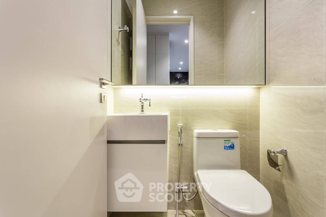 รูป คอนโด 2 ห้องนอน 96 ตร.ม. ชั้น 15 ห้องเลี้ยงสัตว์ได้ ที่ Muniq Langsuan ใกล้ BTS ราชดำริ (ID 3076201) - รูปที่ 24/25