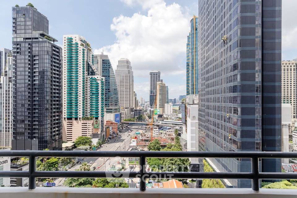 รูป คอนโด 4 ห้องนอน 336 ตร.ม. ขาย วัฒนา เฮ้าส์ ใกล้ MRT สุขุมวิท 200 ม. (ID 3010114) - รูปที่ 2/12