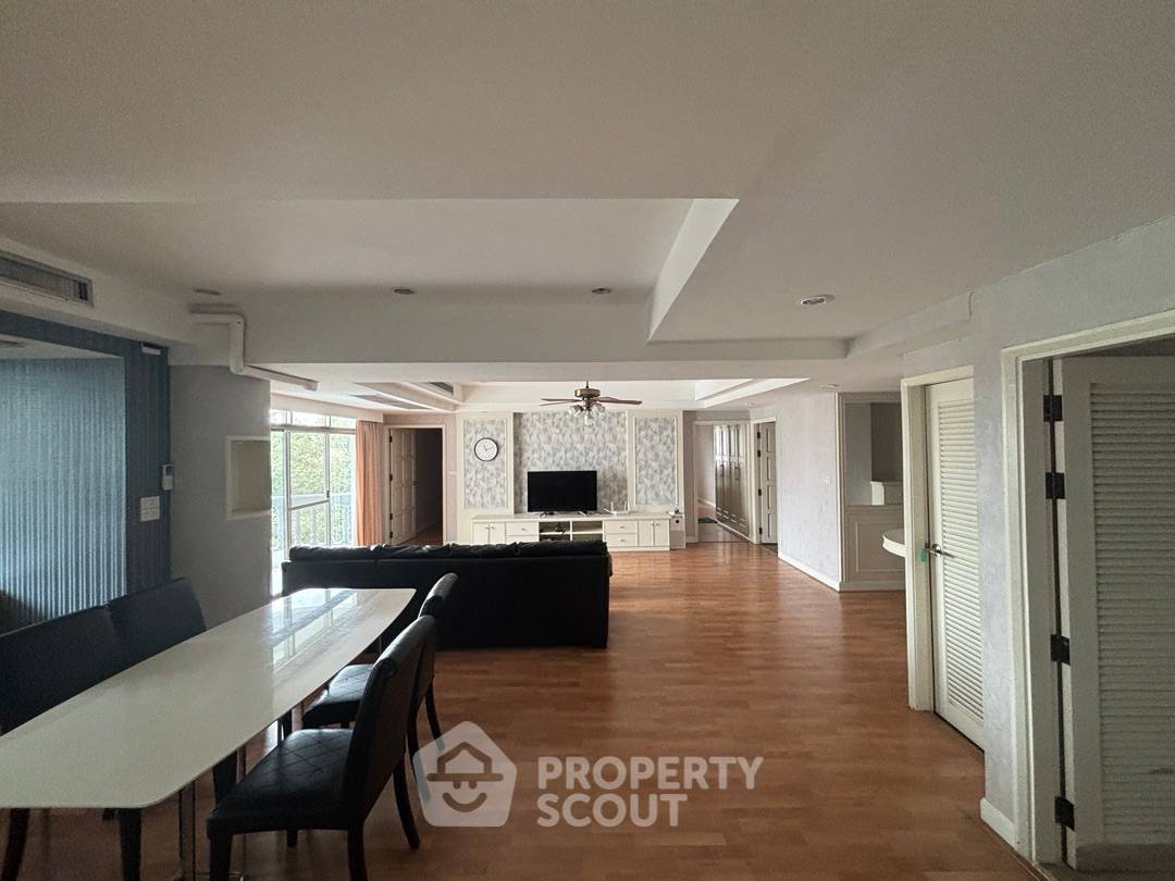 รูป คอนโด 3 ห้องนอน ให้เช่า Royal Castle Sukhumvit ใกล้ BTS พร้อมพงษ์ 400 ม. (ID 3075571) - รูปที่ 4/8