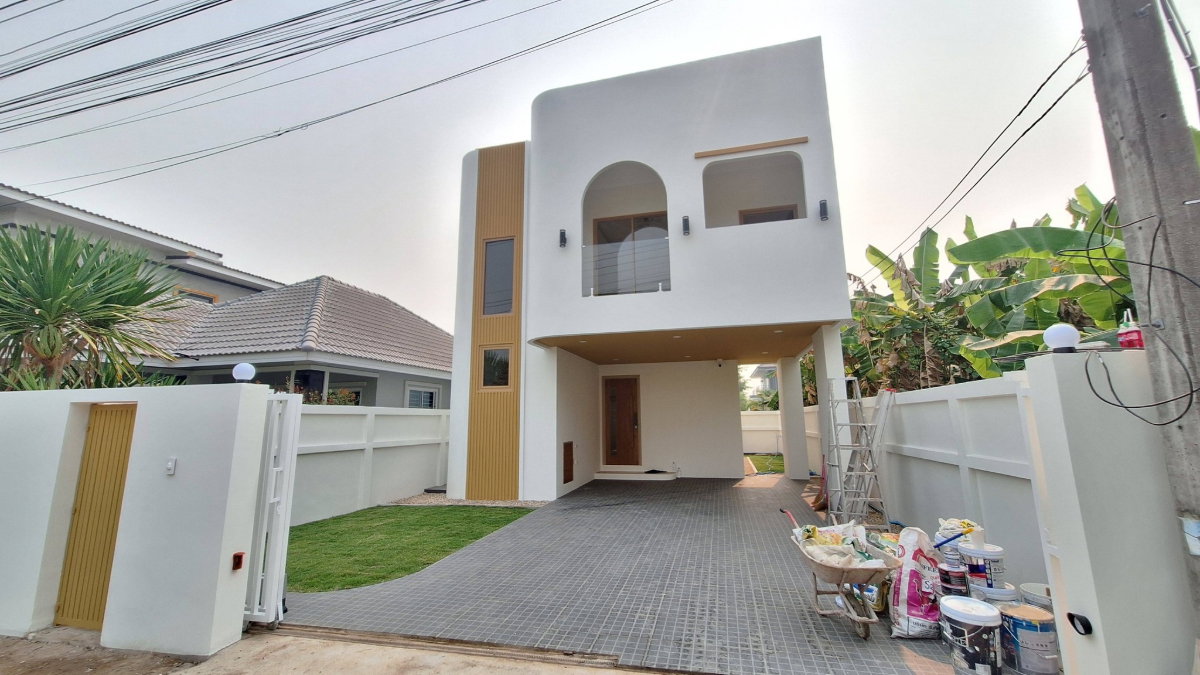 รูป บ้านเดี่ยว 2 ชั้น สไตล์มินิมอล @มยุรีวิวล์ หางดง จัดเต็มของแถมครบชุด! 🏡✨ - รูปที่ 2/47