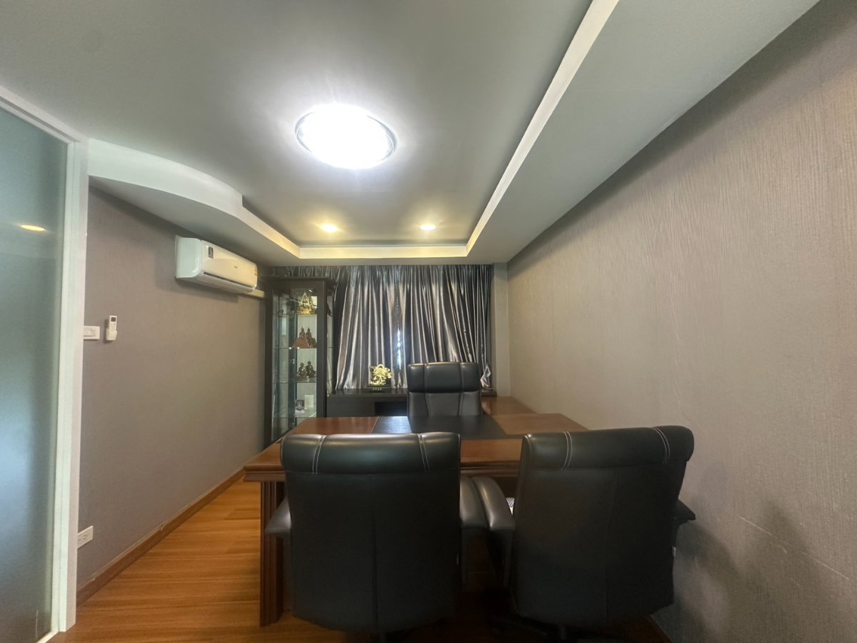 รูป 🏠ทาวน์โฮมหรู 4 ชั้น พร้อมระเบียงสวนชั้น 2 เดินได้รอบบ้าน 3 ด้าน Rare Unit ปรัชญาโฮมทาวน์ @ลาดพร้าว 71 - รูปที่ 11/24