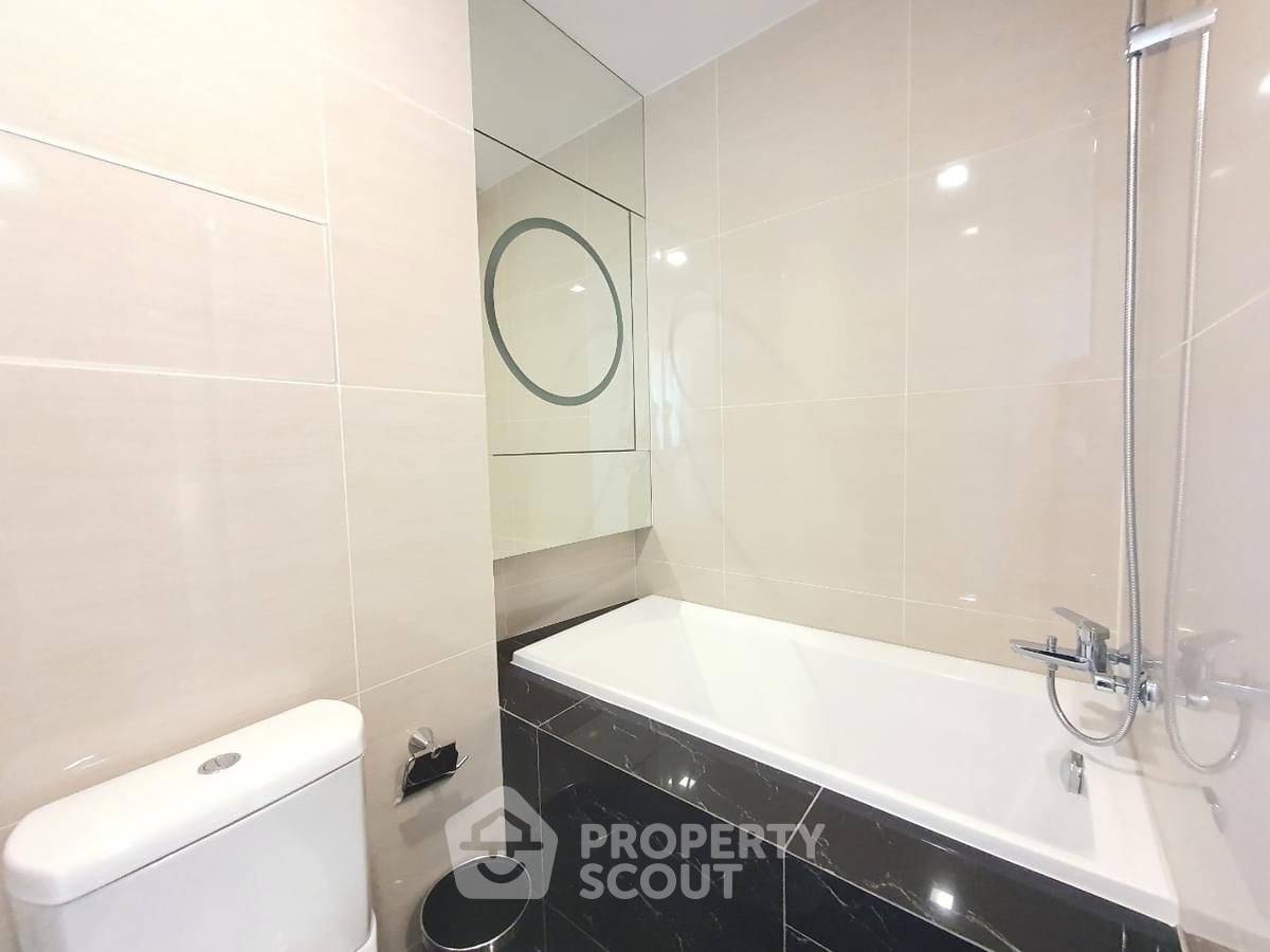 picture 1-BR Condo At Park Origin Phrom Phong, High-Floor Near BTS Phrom Phong (ID 1884652) - 8/18