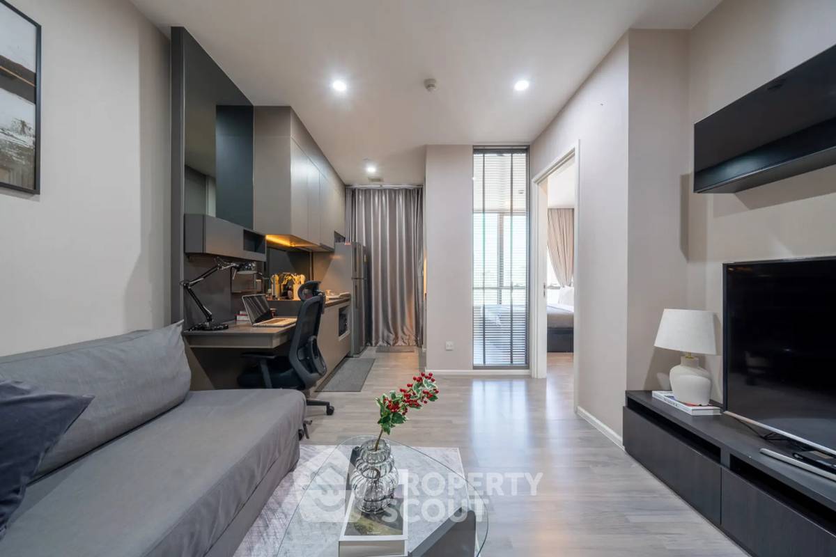 picture High-Floor 1-BR 37 Sqm At The Room Sukhumvit 69, 100m to BTS Phra Khanong (ID 3076109) - 2/12