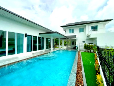 เช่าบ้านเดี่ยว เชียงใหม่ : ให้เช่า Luxury Pool Villa แม่เหียะ เชียงใหม่ พูลวิลล่า 5 ห้องนอน พร้อมเรือนรับรอง วิวดอยสุเทพและทุ่งนา (EN Available)