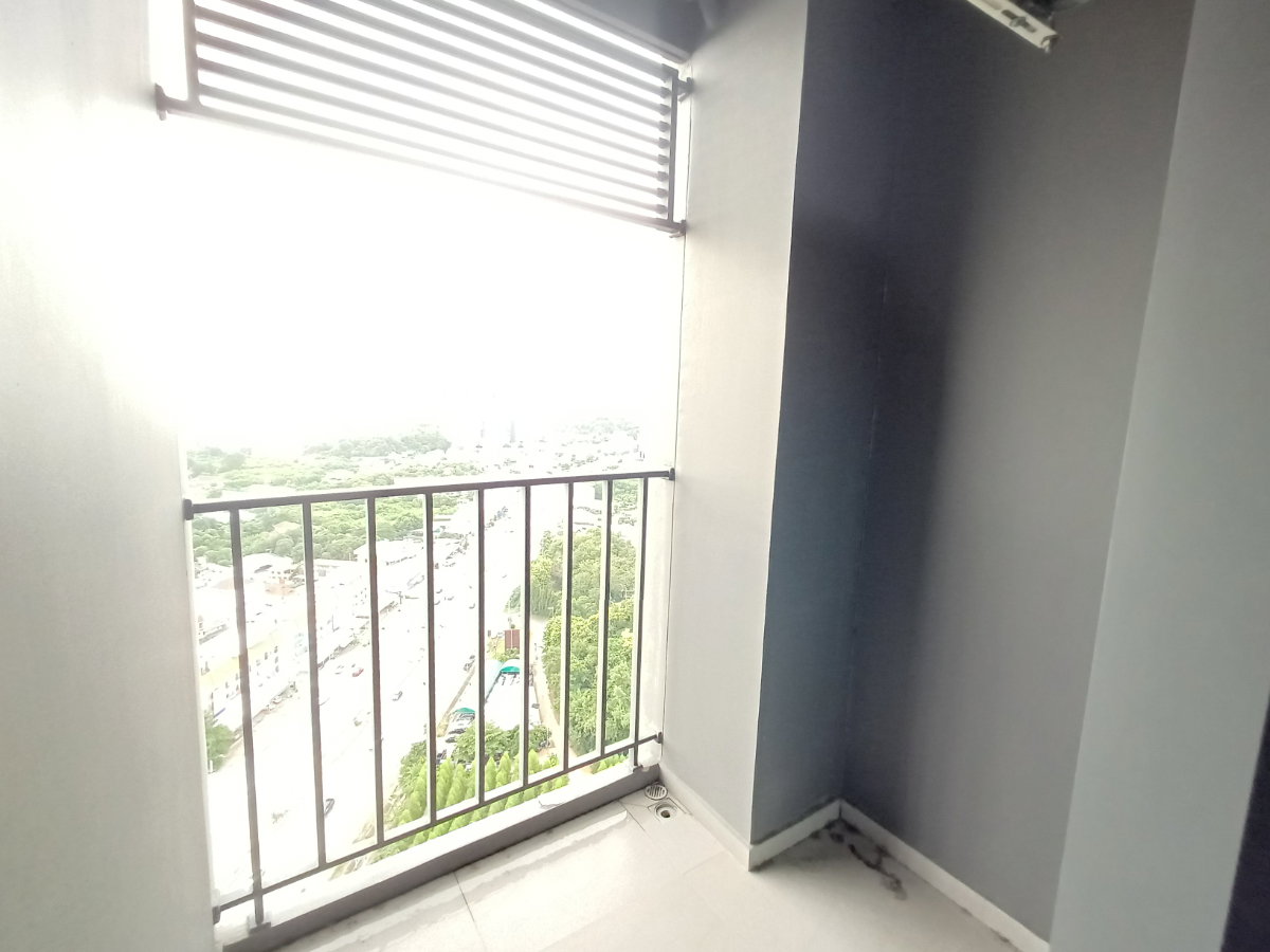 picture For rent KnightsBridge Sriracha 2 bedrooms 28th floor Corner unit Sea view Ready to move in - 32/48