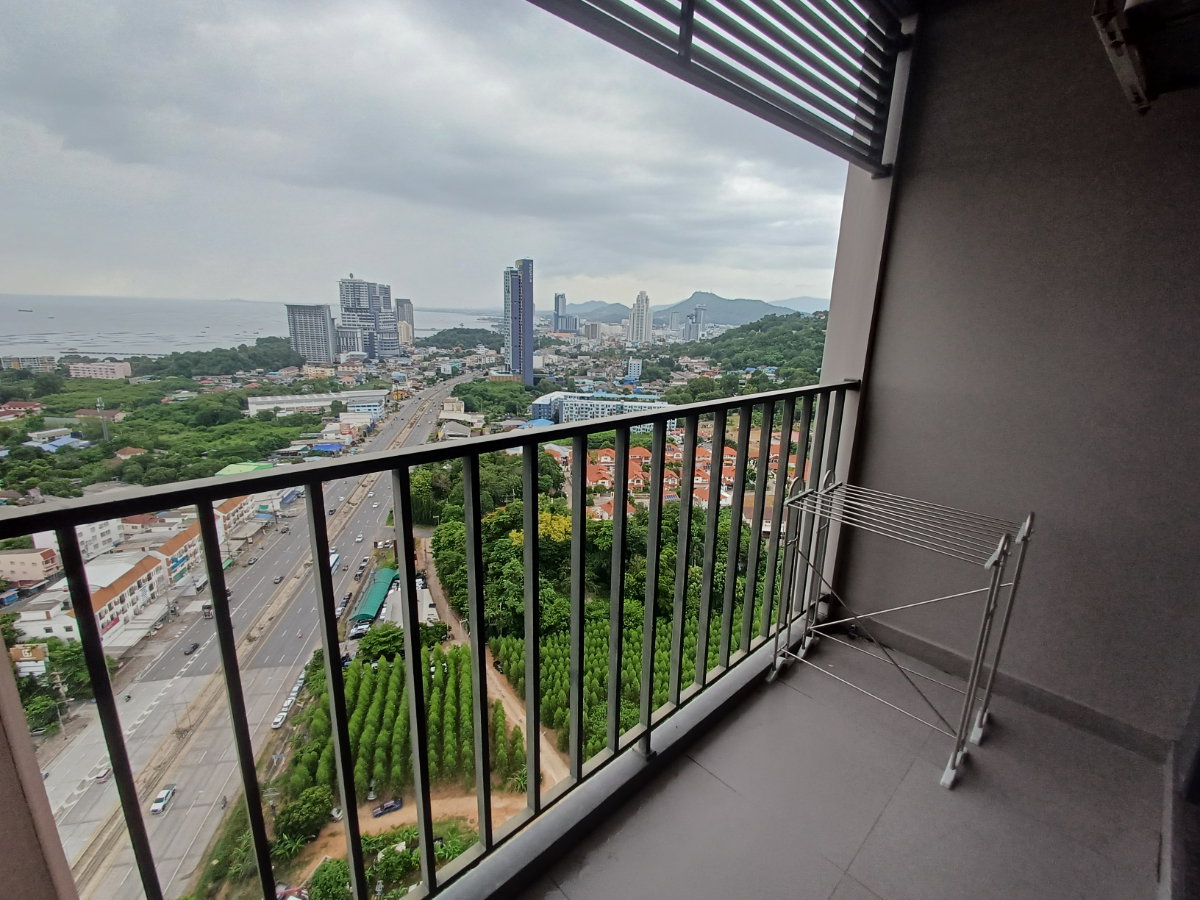picture For rent KnightsBridge Sriracha 2 bedrooms 28th floor Corner unit Sea view Ready to move in - 26/48