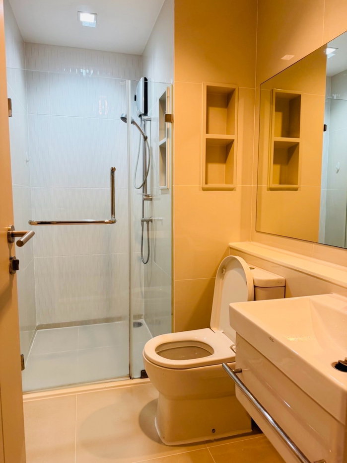 picture Condo for Sale : Life Asoke - Rama 9 - 12/12