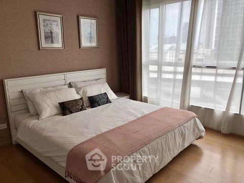 Well-Priced 1-BR Condo At Hive Sathorn, 90m to BTS Krung Thon Buri (ID 2122042)