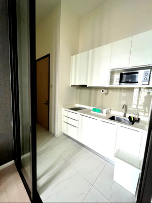 ขายคอนโด : ขายคอนโด Chewathai Residence Asoke