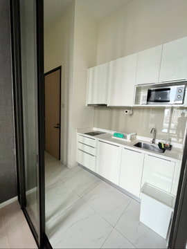 For sale : Chewathai Residence Aspke Condo