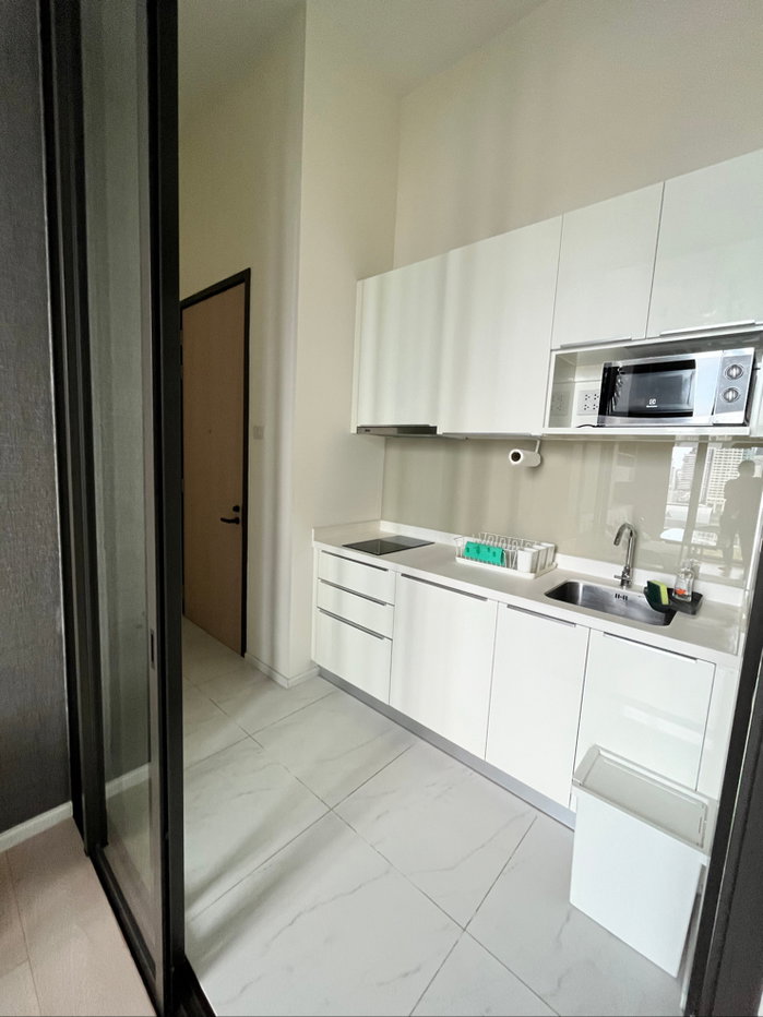 picture For sale : Chewathai Residence Aspke Condo - 1/34