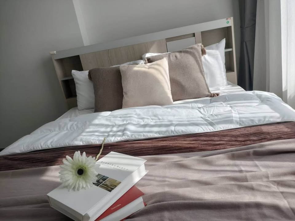picture Condo for Rent: Rich Park @ Triple Station - 4/10