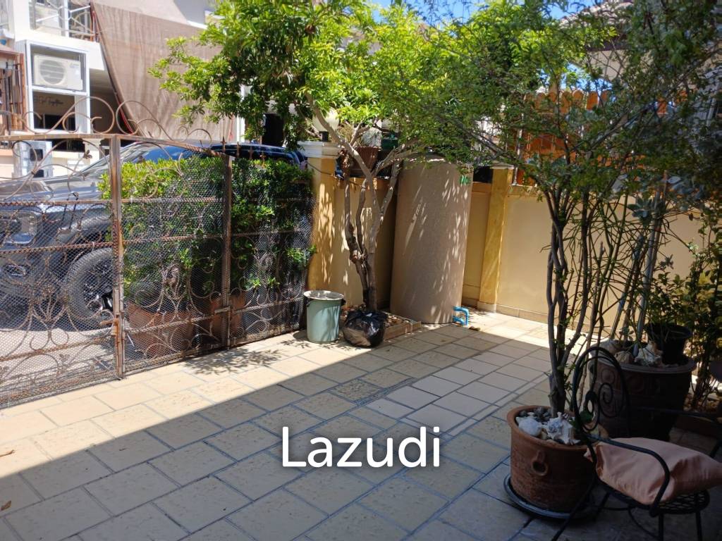 picture Spacious 2-Storey Townhouse for Sale at LK Villa - 34/35