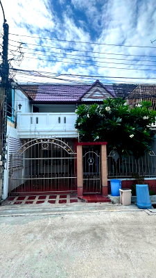 เช่าทาวน์โฮม ซอยปุณณวิถี (สุขุมวิท 101)  : 🏡 ทาวน์เฮาส์เป็นมิตรกับสัตว์เลี้ยง ใกล้ BTS ปุณณวิถี | 5 ห้องนอน 2 ห้องน้ำ | ฿37,000