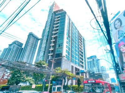 Condos for sale : ✨ For Sale: The Alcove Thonglor 10 Condo ✨💰 Only 6,500,000 THB