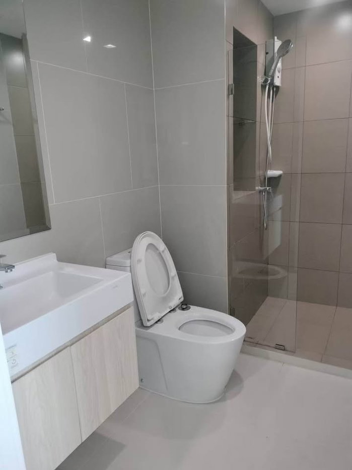 picture Condo for Rent: Rich Park @ Triple Station - 9/10
