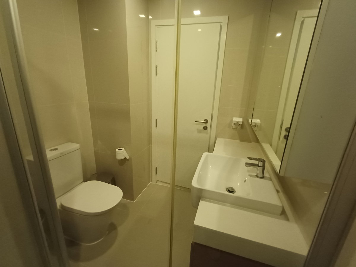 picture For rent KnightsBridge Sriracha 2 bedrooms 28th floor Corner unit Sea view Ready to move in - 29/48