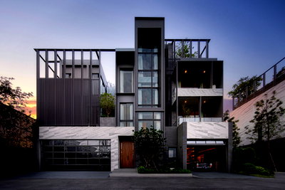 Houses for sale Bang Kapi : 95E1 - Ninety Five East One 4 bedrooms, for sale