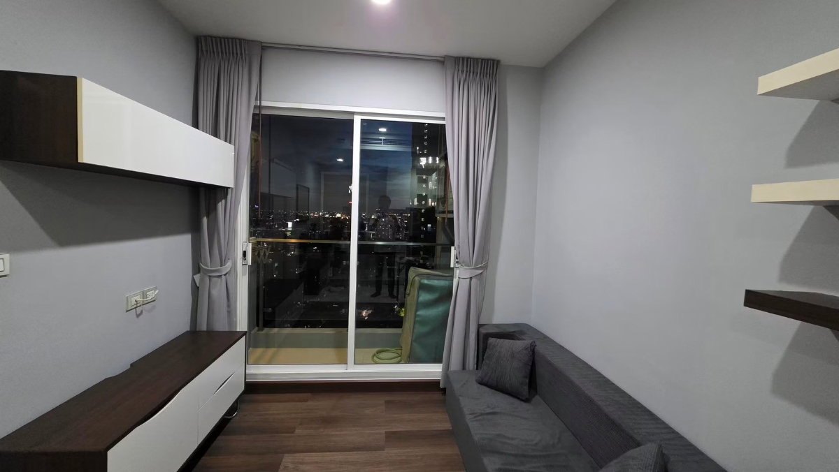 รูป ด่วน ห้องสวย ราคาพิเศษ ให้เช่า Condolette lze ราชเทวี เฟอร์นิเจอร์ เครื่องใช้ไฟฟ้าครบ พร้อมเข้าอยู่ - รูปที่ 5/8