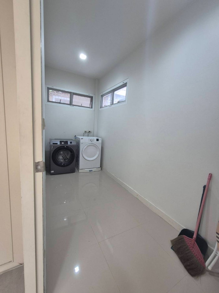 picture For rent house single 210sqw. 4bed 4 bath 150,000 per month please add line :paolin1 - 13/15