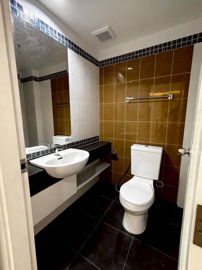 picture Ratchaporn Place For Sell WR-04662 - 10/15