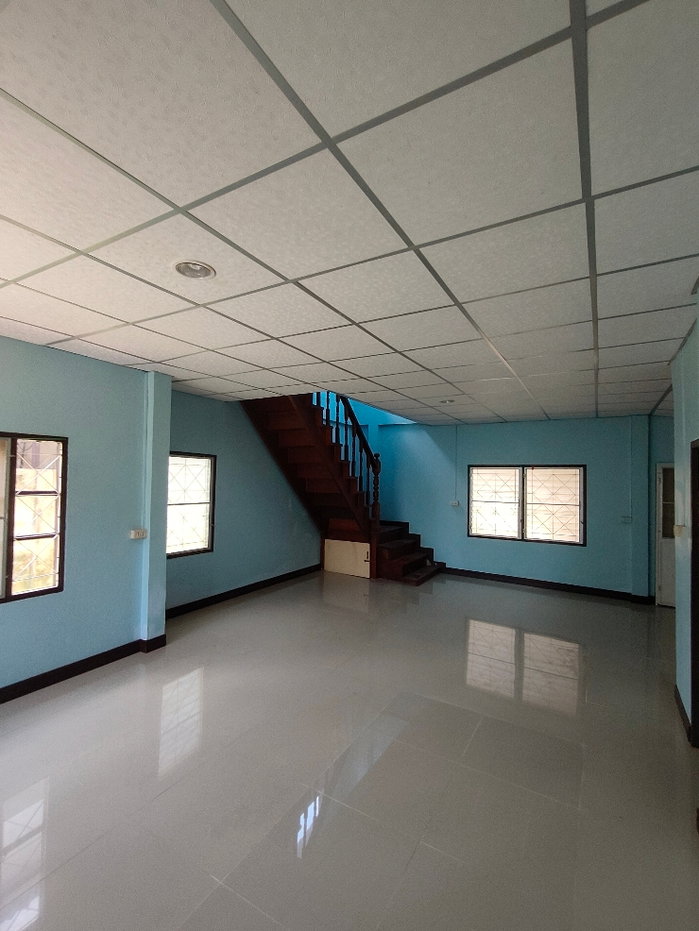 รูป 🏡 ขายบ้าน พร้อมเข้าอยู่ | ลำลูกกา คลอง 12 - รูปที่ 4/9