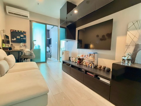 🌻🌻ให้เช่าคอนโด Metro Sky ประชาชื่น 1Bed 27.5 ตรม.ชั้น 6 ตึก A แต่งครบ ติด MRT สายสีแดง สถานีบางซ่อน สนใจ Line ID: @atfirm🌻🌻