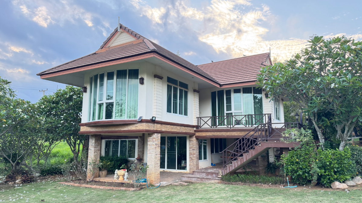 ขายบ้านพักตากอากาศ ปากช่อง วิวธรรมชาติ เงียบสงบ เหมาะสำหรับพักผ่อนและอยู่อาศัย