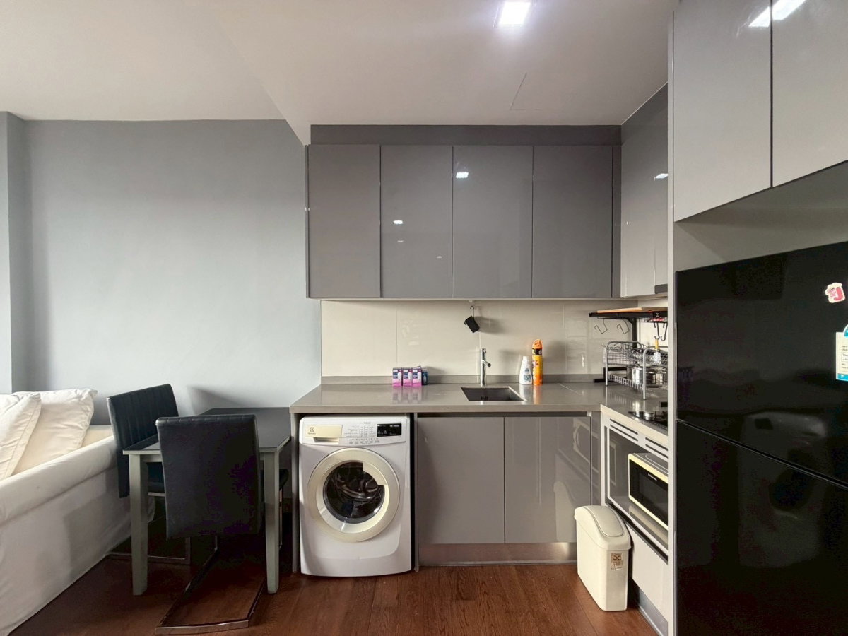 picture Condo for rent near Victory Monument BTS station - 6/27