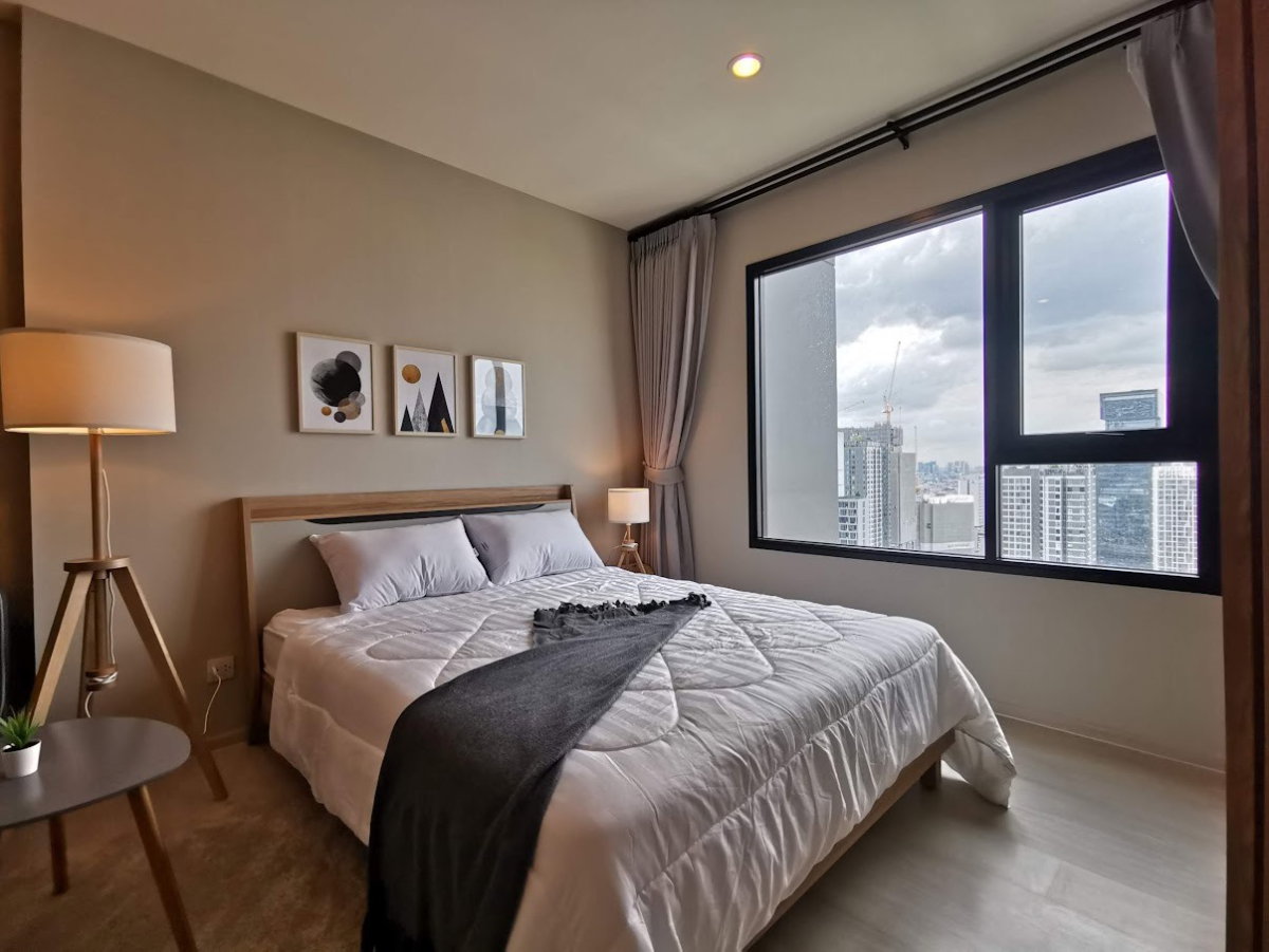 รูป *ราคาพิเศษ ✨ขาย Life Asoke ห้องสวยมาก ตกแต่งเฟอร์ครบ พร้อมเข้าอยู่ ชั้นสูง วิวเมืองแบบฟินๆ 🔥 DS3680 | Line @Dstay - รูปที่ 8/20