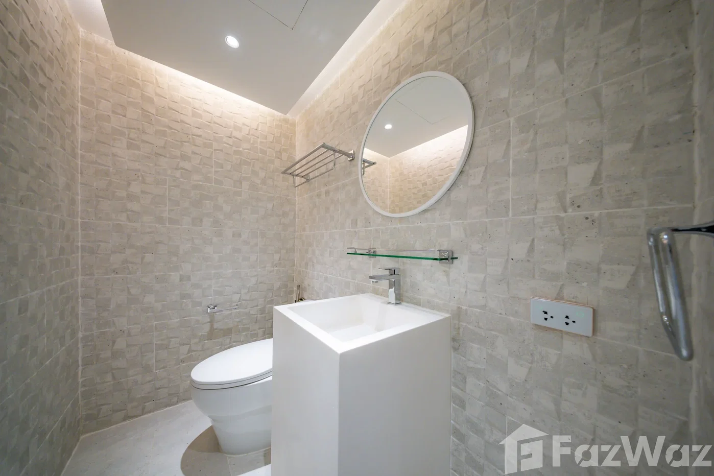 picture 3 Bedroom 5 Bathroom Villa for Sale at The Residence 6573678 - 149/181
