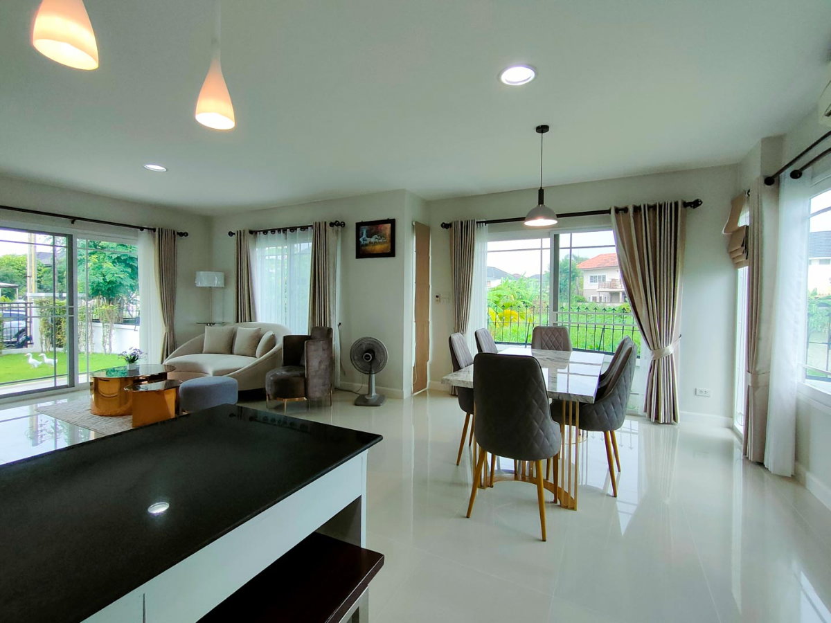 รูป ให้เช่า Luxury Pool Villa แม่เหียะ เชียงใหม่ พูลวิลล่า 5 ห้องนอน พร้อมเรือนรับรอง วิวดอยสุเทพและทุ่งนา (EN Available) - รูปที่ 9/29