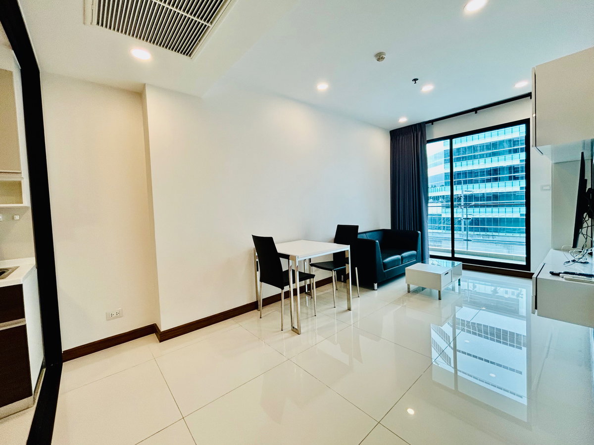 picture For Rent | Supalai Premier Charoen Nakhon Spacious 1-Bedroom Condo | Only Steps from BTS Khlong San - 3/17
